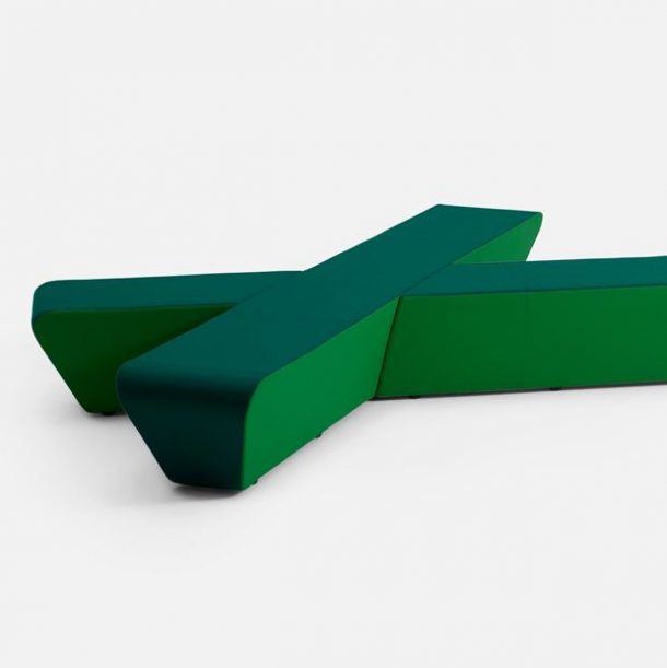 Runway, il pouf dalle composizioni infinite