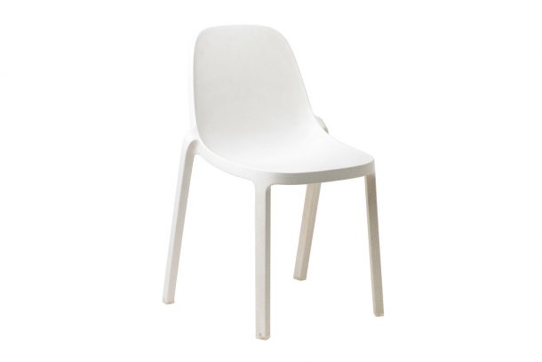 Broom chair di Philippe Starck per Emeco