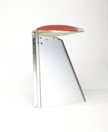 sgabelli impilabili in alluminio