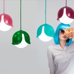 UNA LAMPADA BUCANEVE COLOR CARAMELLA