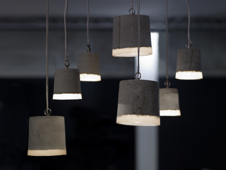 CONCRETE LAMP: PARALUMI IN CEMENTO E SILICONE