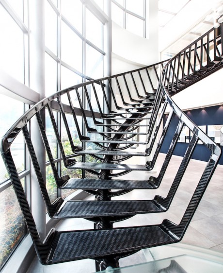 Fontanot_scala_carbonio