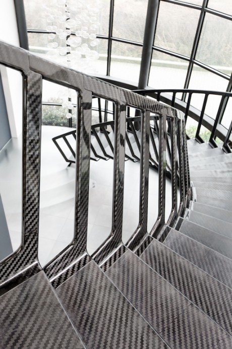 Fontanot_scala_carbonio