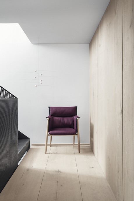 Embrace Chair, Carl Hansen & Son
