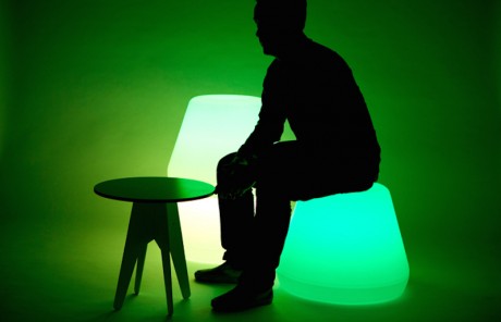 Hyde, lo sgabello luminoso