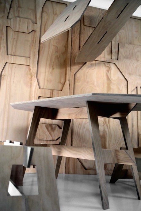 Vertical furniture Falecki