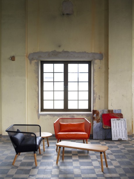 Honken chair by Bla Station