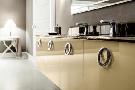 Cerasa, collezione di mobili da bagno NEW-PLAY