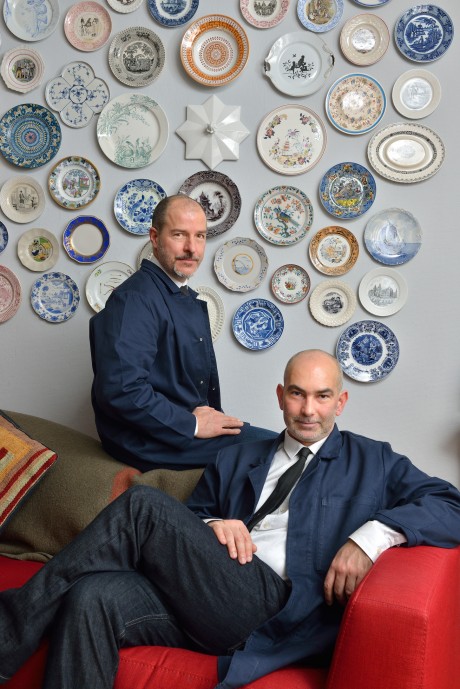 Piatti decorati della collezione: FROM A DIFFERENT CLOTH