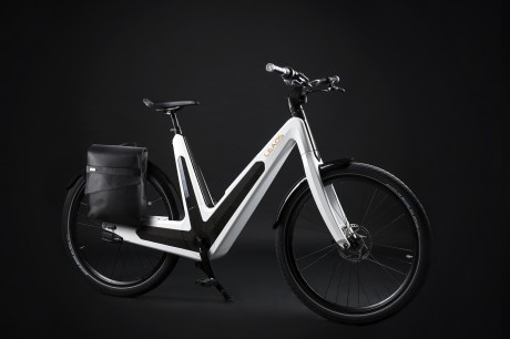 Leaos e-bike in carbonio