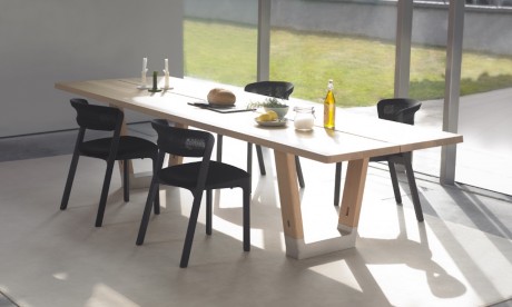 Base table by ARCO