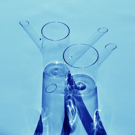 Bramo, il vaso annaffiatoio in vetro borosilicato