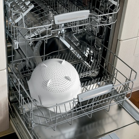 Lo scolapasta All In di F.lli Guzzini