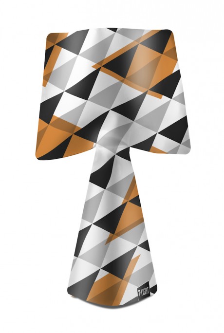 T-Light, la lampada in PVC