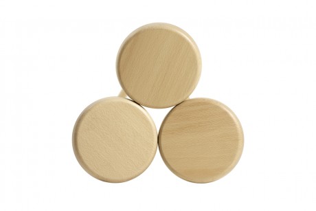 Temù, lo sgabello trilobato di Giulio Iacchetti