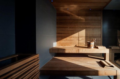 You Cube: un box per il benessere personale a bordo piscina