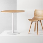 Loku, la sedia impiallacciata