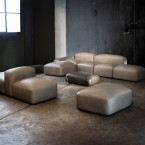 Lapis, il divano ispirato alle strade romane antiche