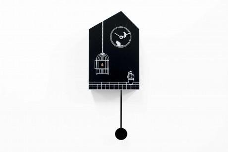 Moontime: orologio a cucu di design