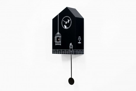 Moontime: orologio a cucu di design