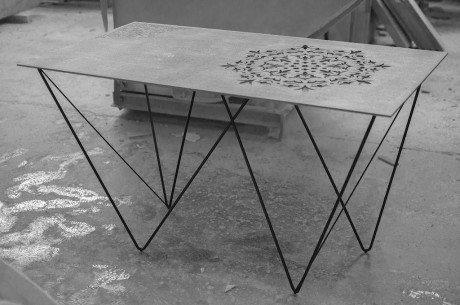 tavolo Crochet in pietra traforata