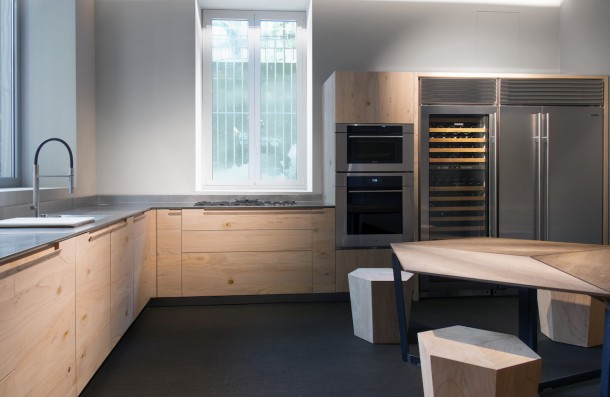 Essence by Toncelli, la cucina in legno fossile
