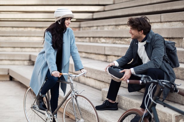 Fuga, il casco che si compatta