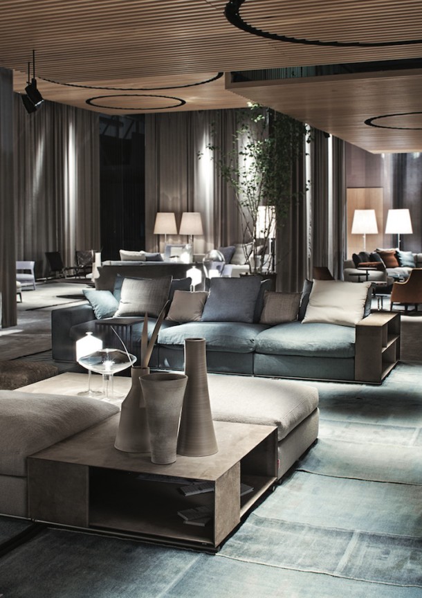 Groundpiece by Flexform