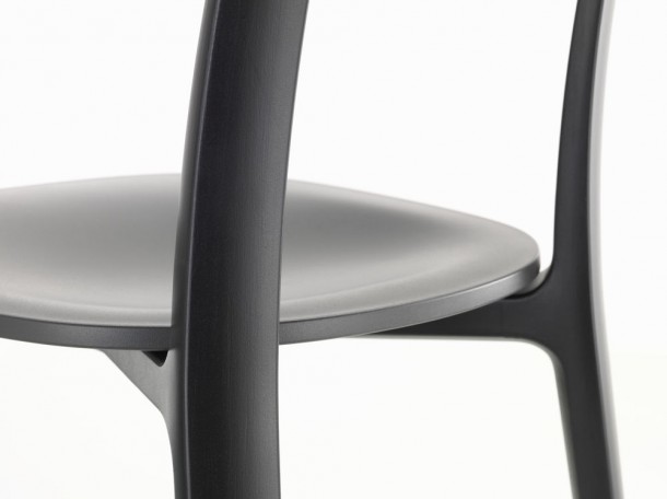 All Plastic Chair by VITRA