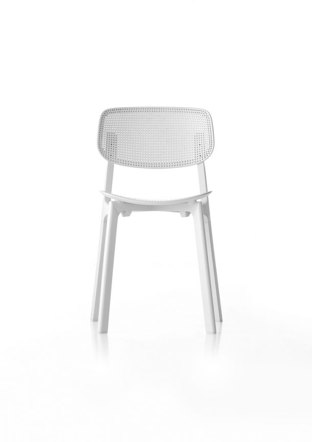 Colander è una sedia realizzata da Patrick Norguet per Kristalia