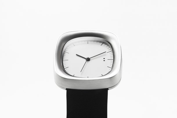 Ten Ten, il primo orologio di Nendo