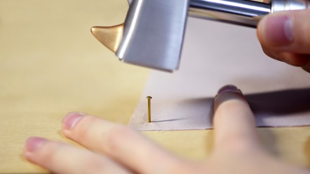 Un rinoceronte? No, molto più di un simpatico martello!