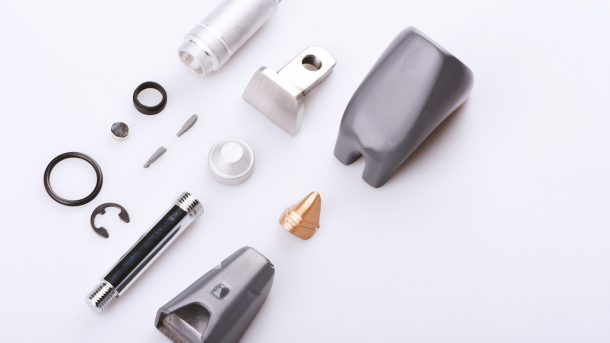 Un rinoceronte? No, molto più di un simpatico martello!