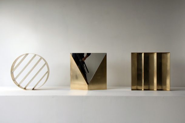 Una serie di specchi architettonici di Studio Note