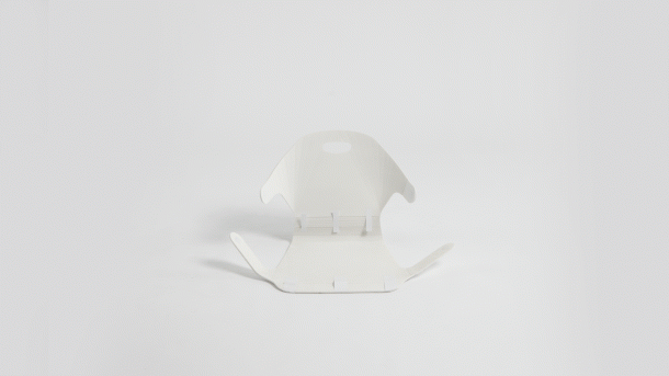 Pair Chair: una sedia impilabile dalle mille combinazioni