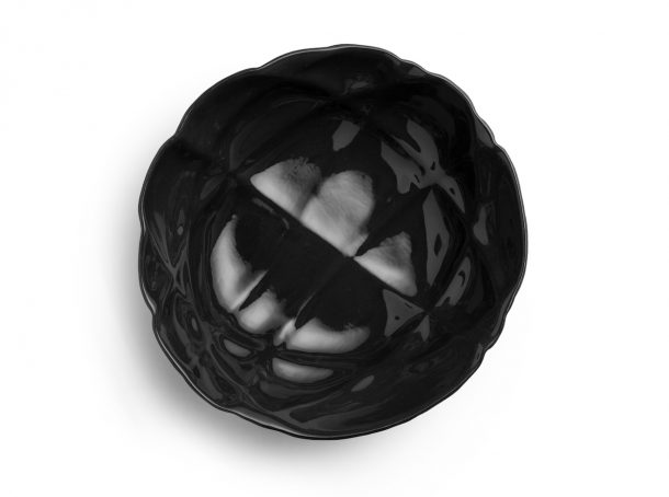 Succession, la porcellana per Petite Friture