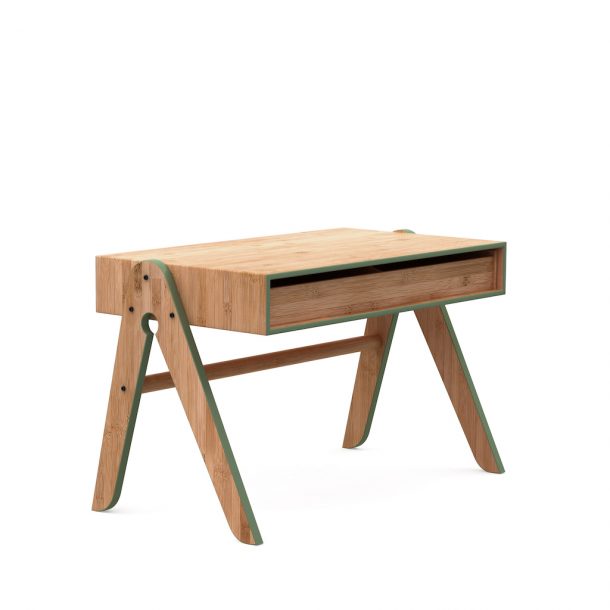 Geo e Lilly sono i due componenti d’arredo che We Do Wood ha realizzato per creare un piccolo spazio da lavoro per i più piccoli. Un tavolo e una sedia in legno, minimali e super funzionali, in perfetto stile scandinavo.