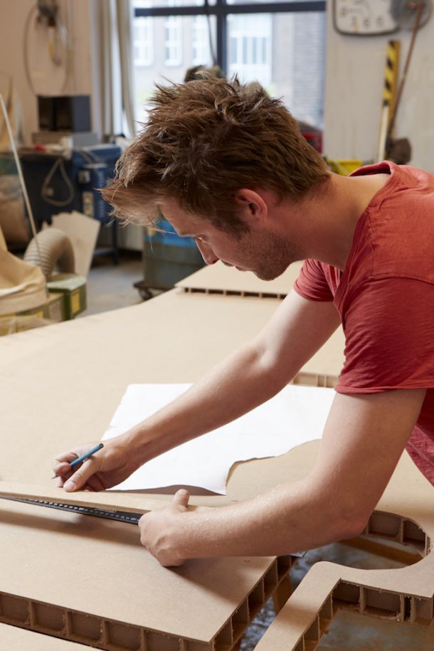 Inside Out, l’arredo in Finsa Greenpanel