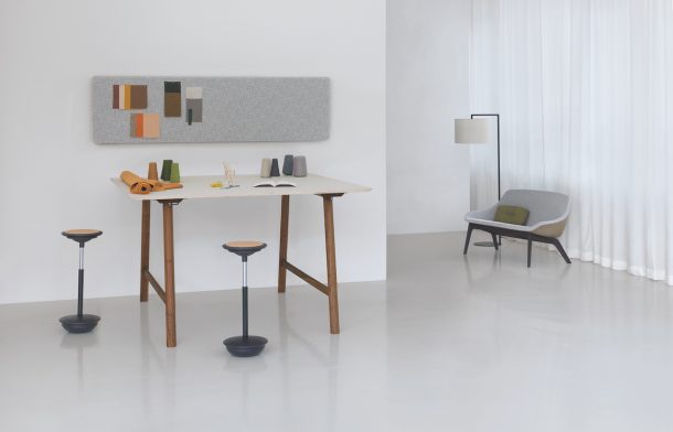 Zeitraum presenta il tavolo allungabile