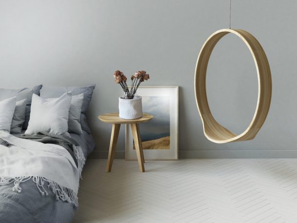 Swing, la sedia a dondolo completamente in legno