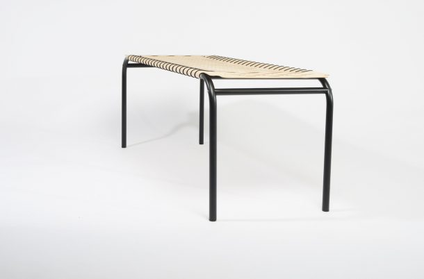 Tatous legno curvato