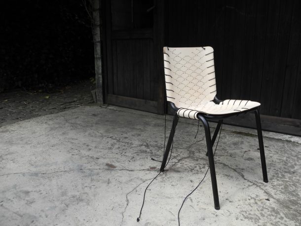 Tatous legno curvato