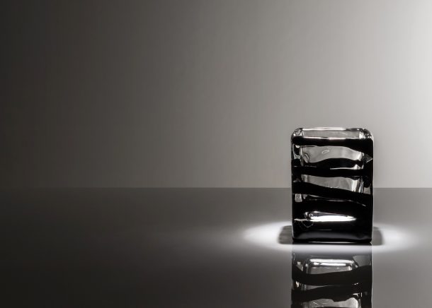 Vasi Black Belt di Peter Marino per Venini