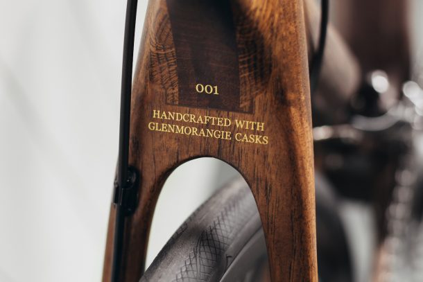 Glenmorangie bike, la bici fatta col legno delle botti di whisky