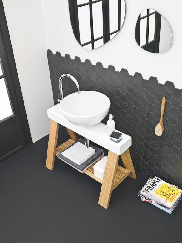 Lavabo a cavalletto per la stanza da bagno in legno