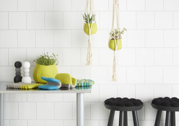 Lo sgabello Wow Stool di Aveva