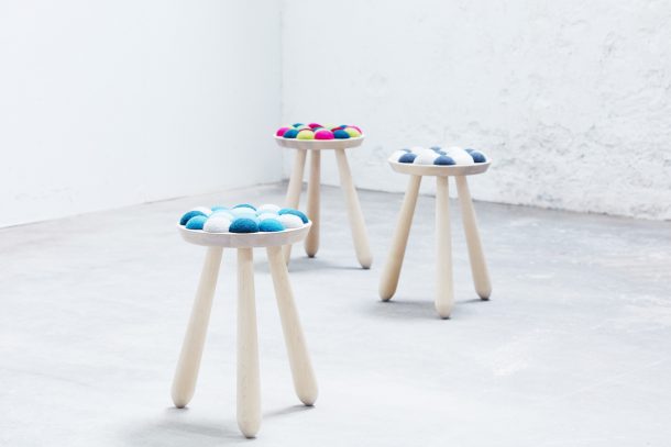 Lo sgabello Wow Stool di Aveva