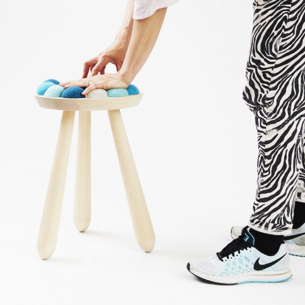 Lo sgabello Wow Stool di Aveva