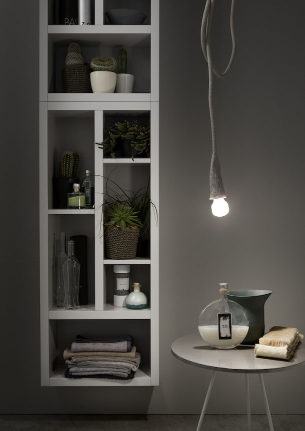 pensili per il bagno in legno