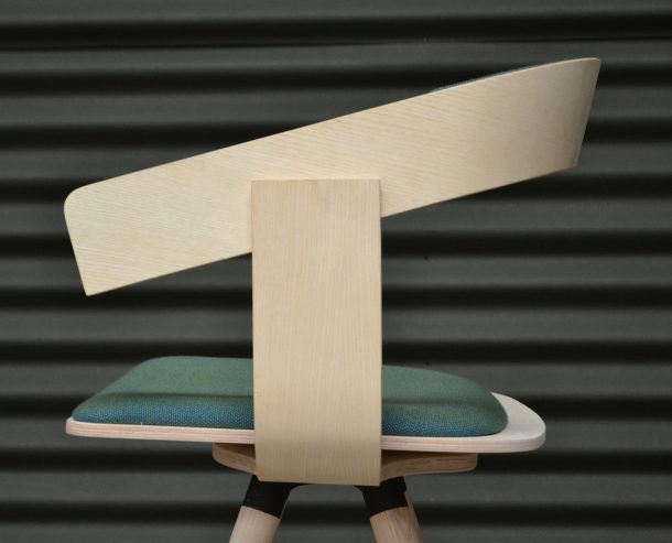 La sedia BuzziFloat di Alain Gilles